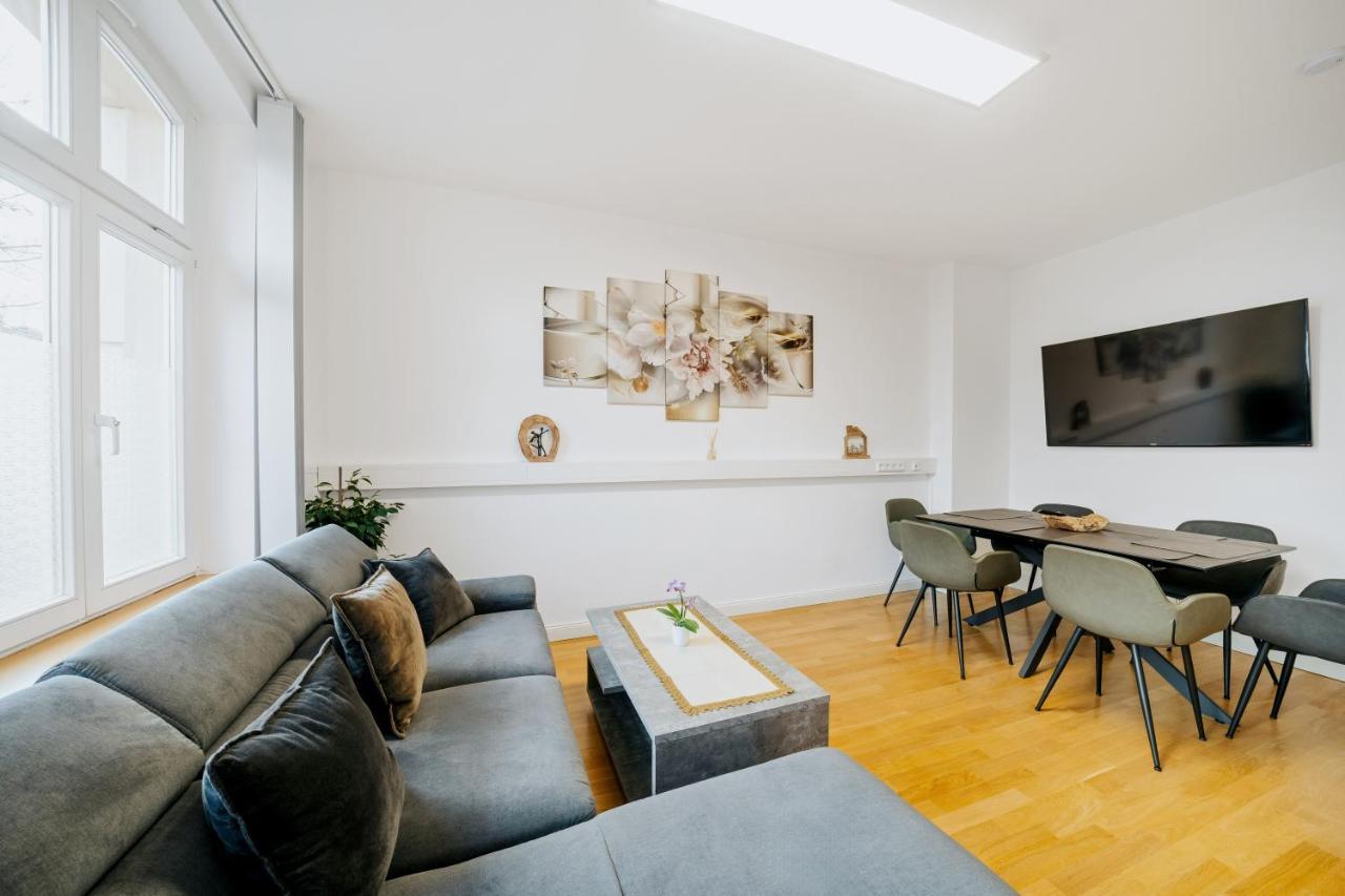 מגדבורג Blissplace 3 Zi Premium Apartment Nahe Getec Arena Mit Kingsize Betten Und Balkon מראה חיצוני תמונה